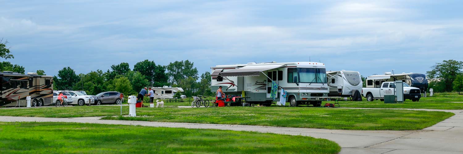 The RV Park at Honey Creek provides RV campsites with easy access to the lake & resort amenities