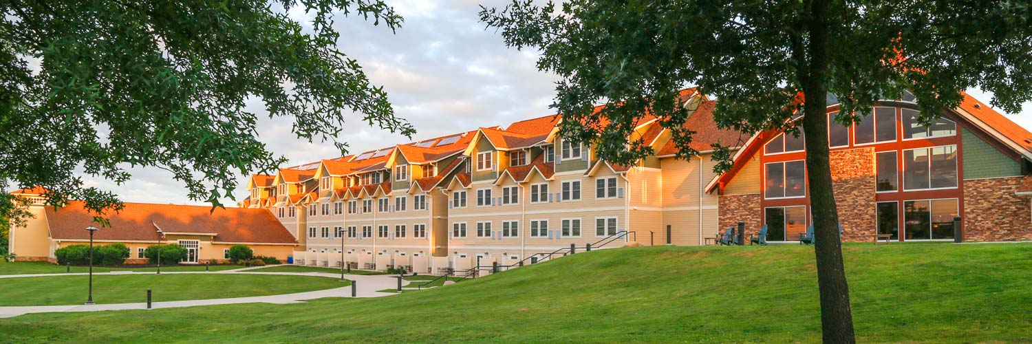 View of the main lodge at Honey Creek Resort