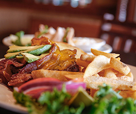 Delicious dining served at Rathbun Lakeshore Grille restaurant at Honey Creek Resort