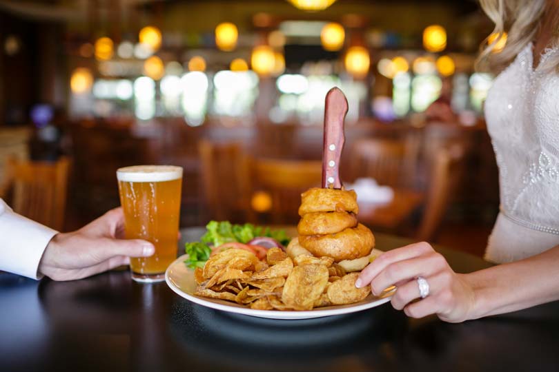 Beer and burgers served at Rathbun Lakeshore Grille