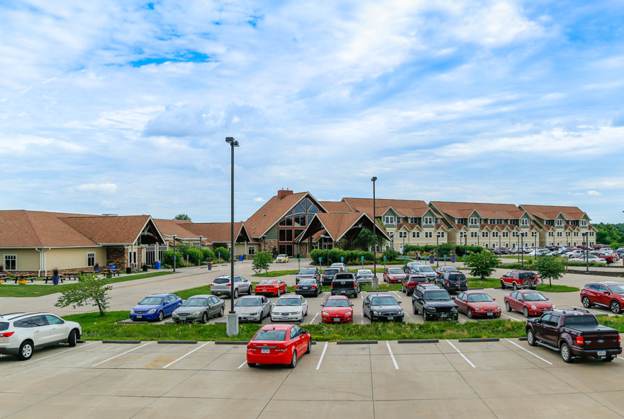 Honey Creek Lodge and meeting space in Honey Creek State Park